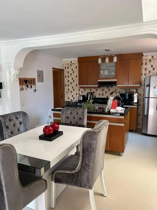Apartment In Laureles With Jacuzzi And Own Gym Medellin