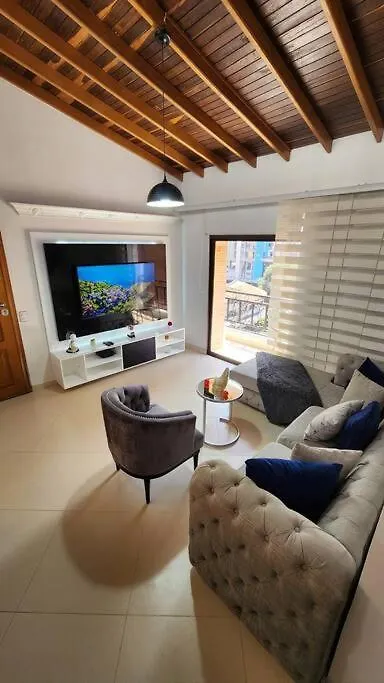 Apartment In Laureles With Jacuzzi And Own Gym Medellin